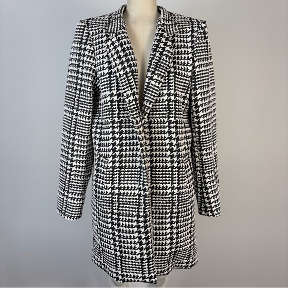 Ellane Rose Jackets & Blazers - Ellane Rose Chic Houndstooth Pea Coat in Black and White L